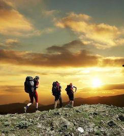 娱乐吃瓜酱徒步二十里,娱乐吃瓜酱的户外探险之旅